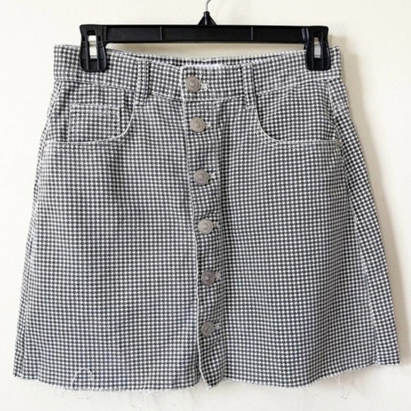Zara Micro Houndstooth Black White Button Down Front Denim Mini Skirt Women's M - Picture 1 of 9
